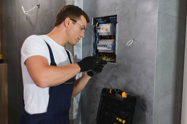 Best Circuit Breaker Repair  in Minier, IL